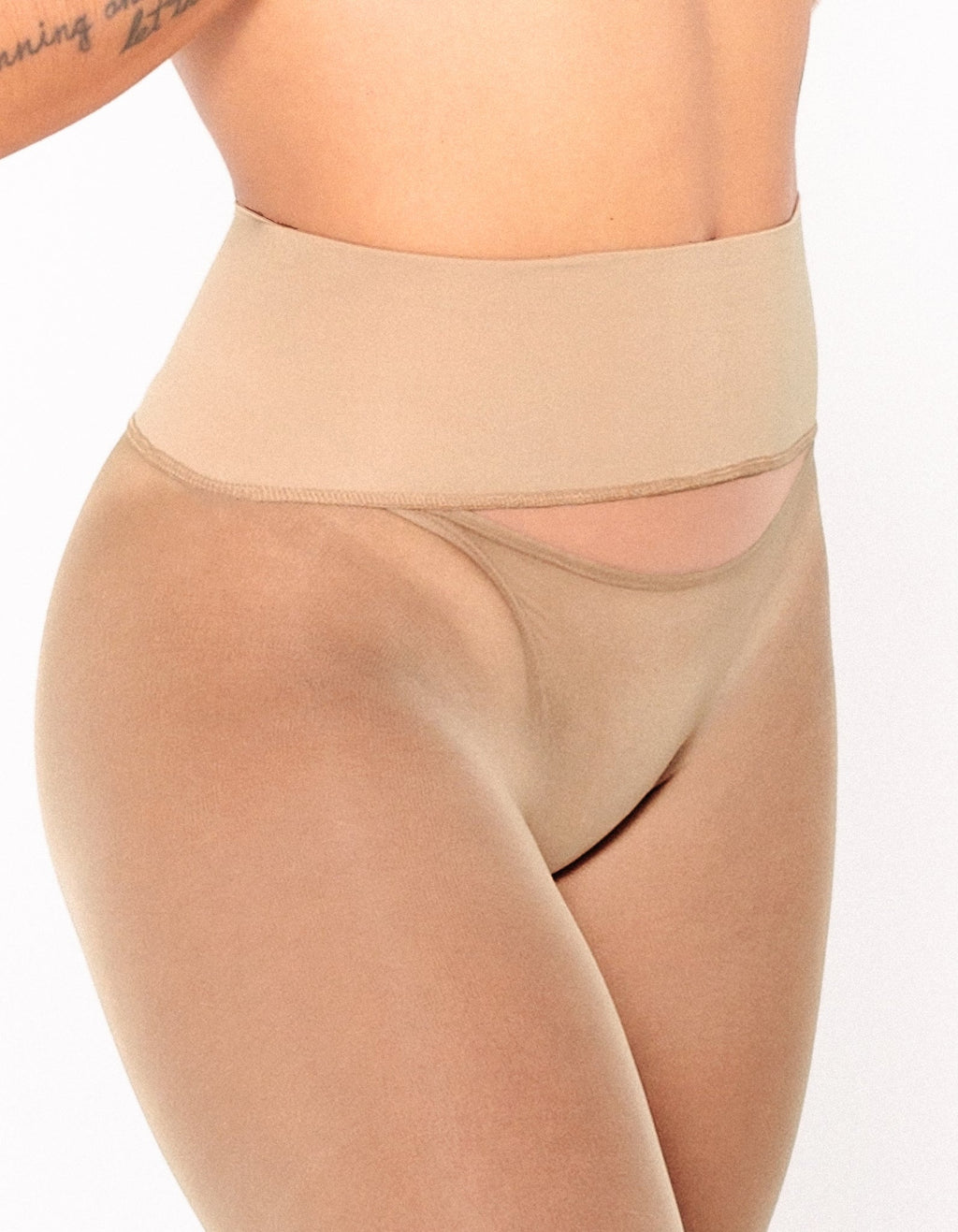 Sheer 02 nude run-resistant tights by Les Belles