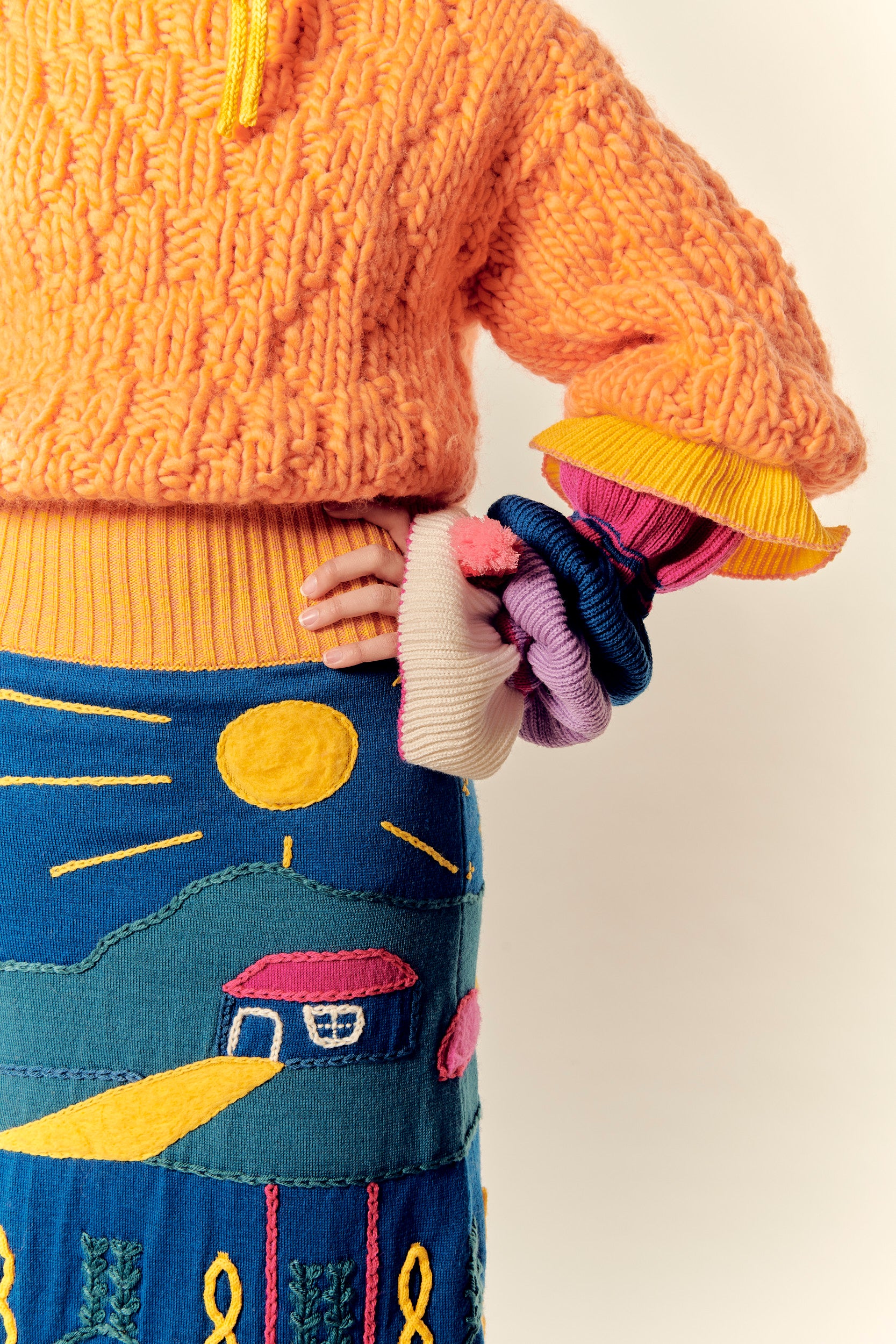 Mediodía Orange Hand-Knit Wool Sweater