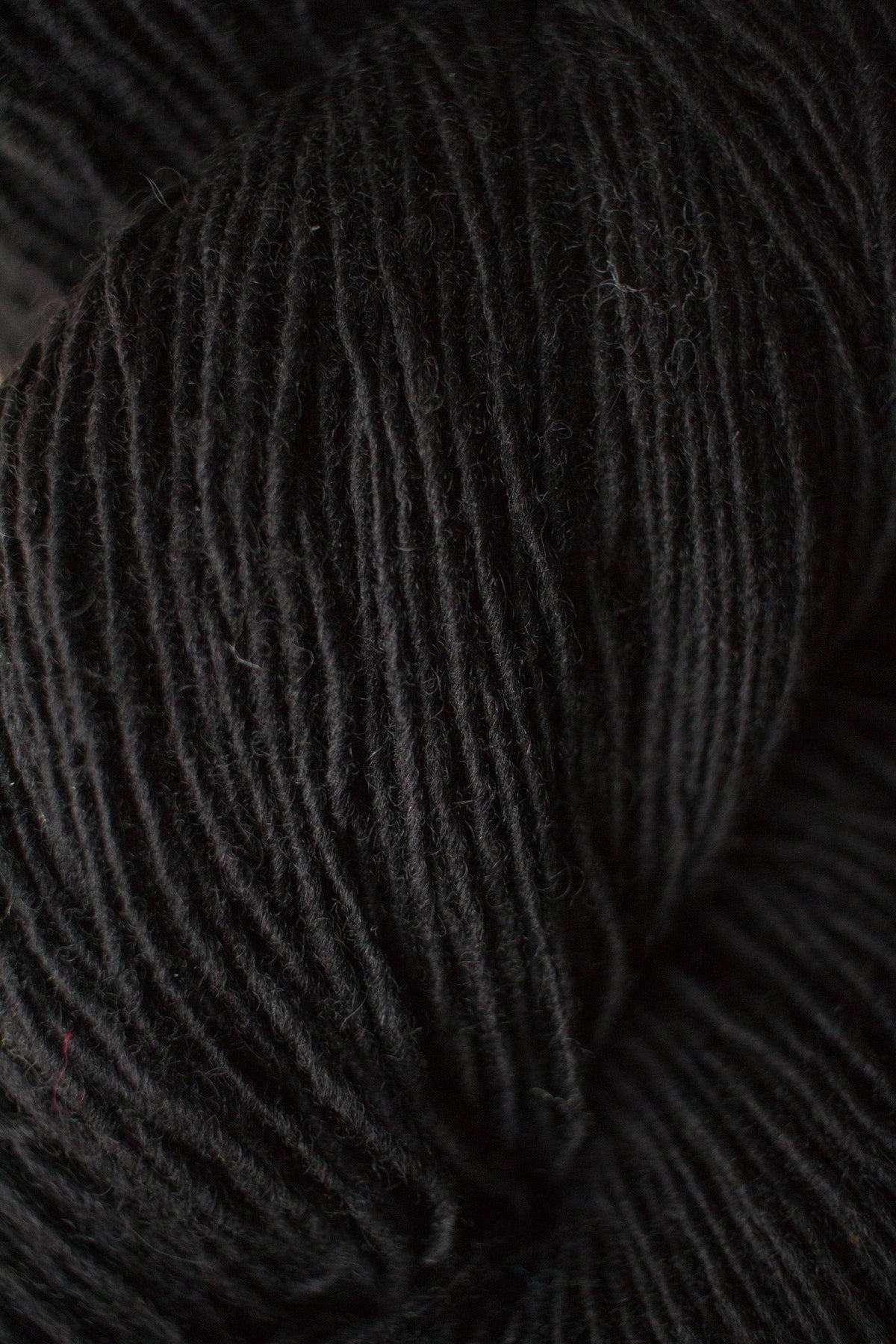 Sport single-ply 100% wool yarn by Maritime Family Fiber - view 27