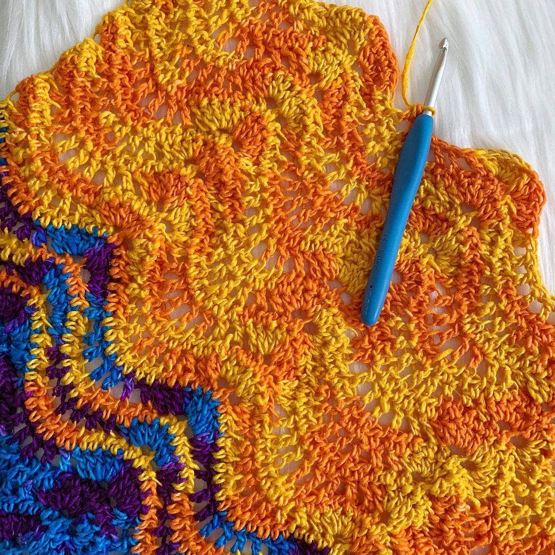 Ombre recycled silk yarn skein - view 6